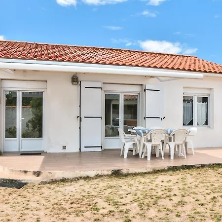 400m De La Plage - Charmante Maison Pour 6 度假居